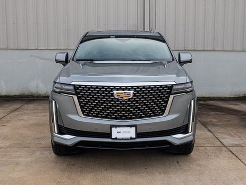 Certified 2024 Cadillac Escalade Premium Luxury image 2