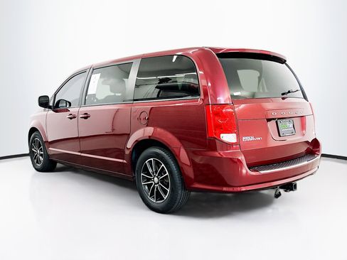 Used 2019 Dodge Grand Caravan GT image 5