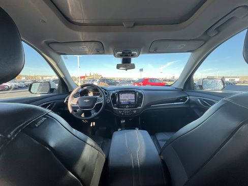 Used 2019 Chevrolet Traverse RS w/ LPO, Floor Liner Package image 21