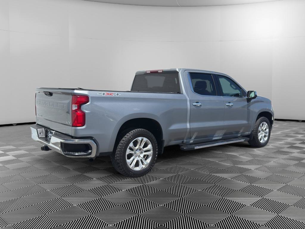 Used 2023 Chevrolet Silverado 1500 LTZ AWD/4WD image 5