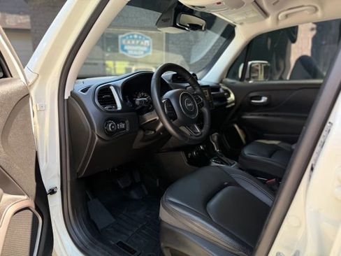 Used 2018 Jeep Renegade Limited w/ UConnect 8.4 Nav Group image 9