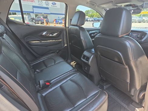 Used 2022 GMC Terrain AT4 AWD/4WD image 21
