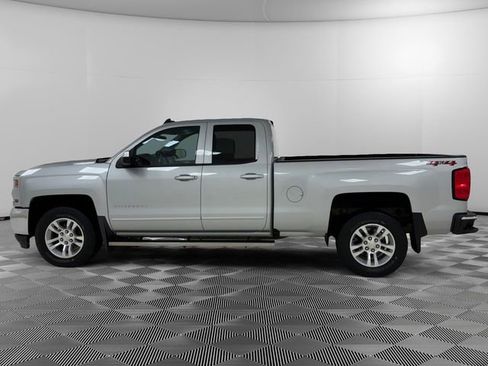 Used 2018 Chevrolet Silverado 1500 LT w/ All Star Edition image 6