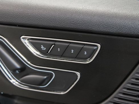Used 2022 Lincoln Corsair FWD image 40
