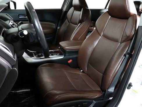 Used 2015 Acura TLX w/ Technology Package FWD image 4