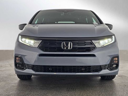 Used 2025 Honda Odyssey Sport-L image 8