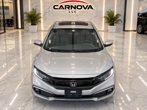 Used 2019 Honda Civic EX image 9
