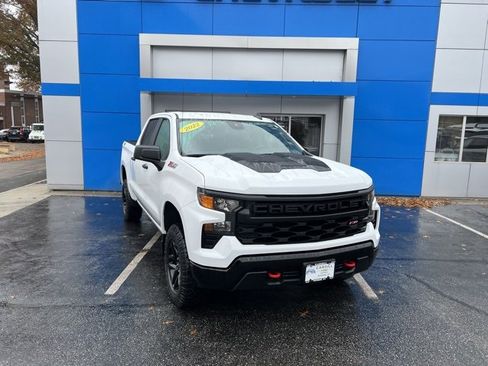 Used 2022 Chevrolet Silverado 1500 Custom Trail Boss image 3