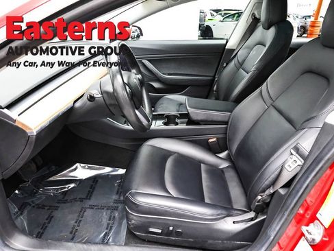 Used 2018 Tesla Model 3 Long Range image 14