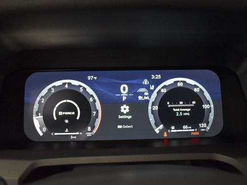 Used 2025 Toyota 4Runner TRD Off-Road Premium image 14