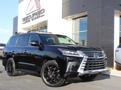 Used 2017 Lexus LX 570 4WD image 52