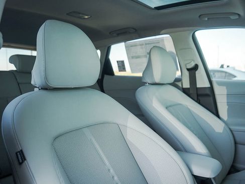 New 2026 Hyundai Kona Limited AWD/4WD image 12