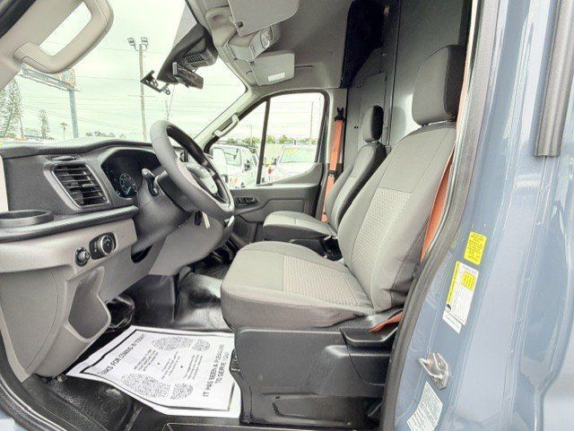Used 2020 Ford Transit 250 148 High Roof Extended RWD image 17