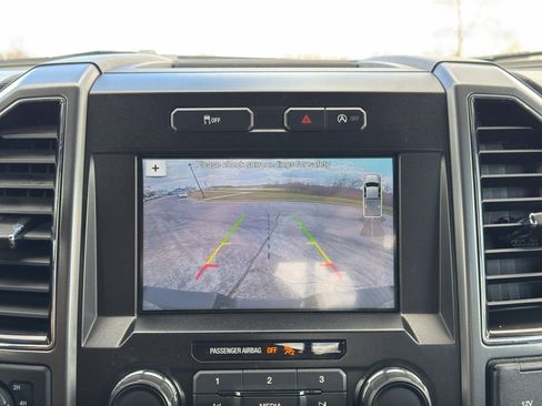 Used 2018 Ford F150 XLT w/ Equipment Group 302A Luxury AWD/4WD image 27