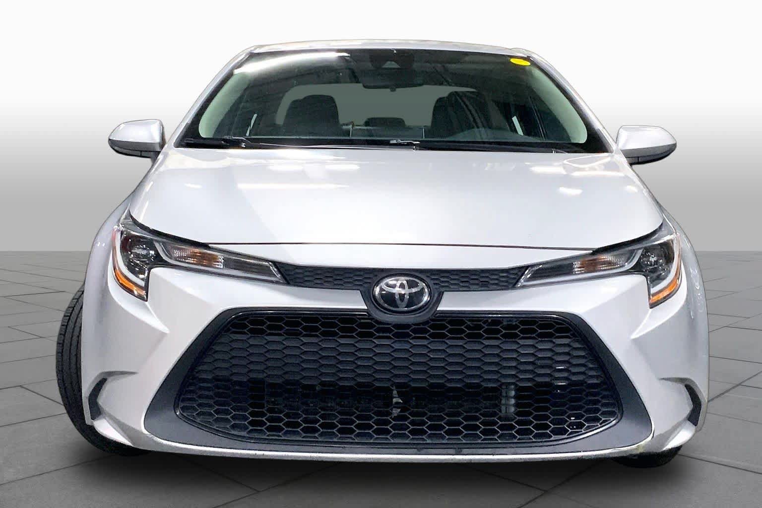 Certified 2020 Toyota Corolla LE w/ Carpet Mat Package (TMS) FWD image 4