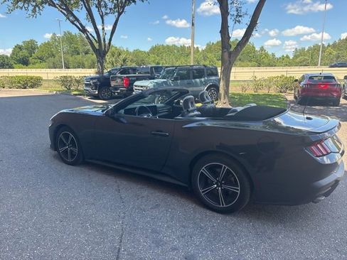 Used 2024 Ford Mustang Premium RWD image 7