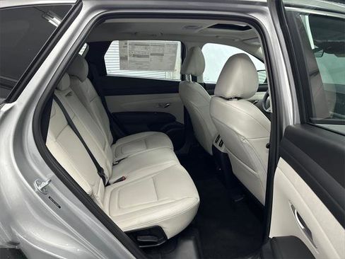 New 2026 Hyundai Tucson SEL image 16