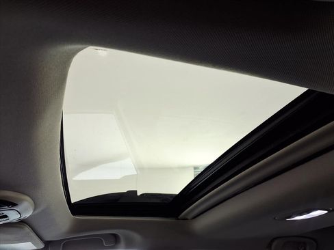 Certified 2023 Subaru Outback Limited image 14