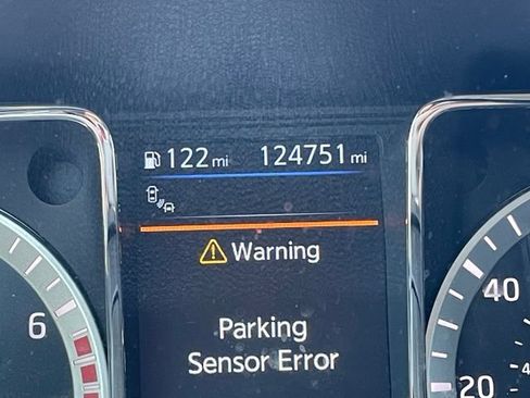 Used 2019 Nissan Titan PRO-4X w/ Pro-4x Convenience Package AWD/4WD image 22