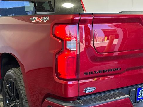 Certified 2024 Chevrolet Silverado 1500 RST w/ Convenience Package II AWD/4WD image 12
