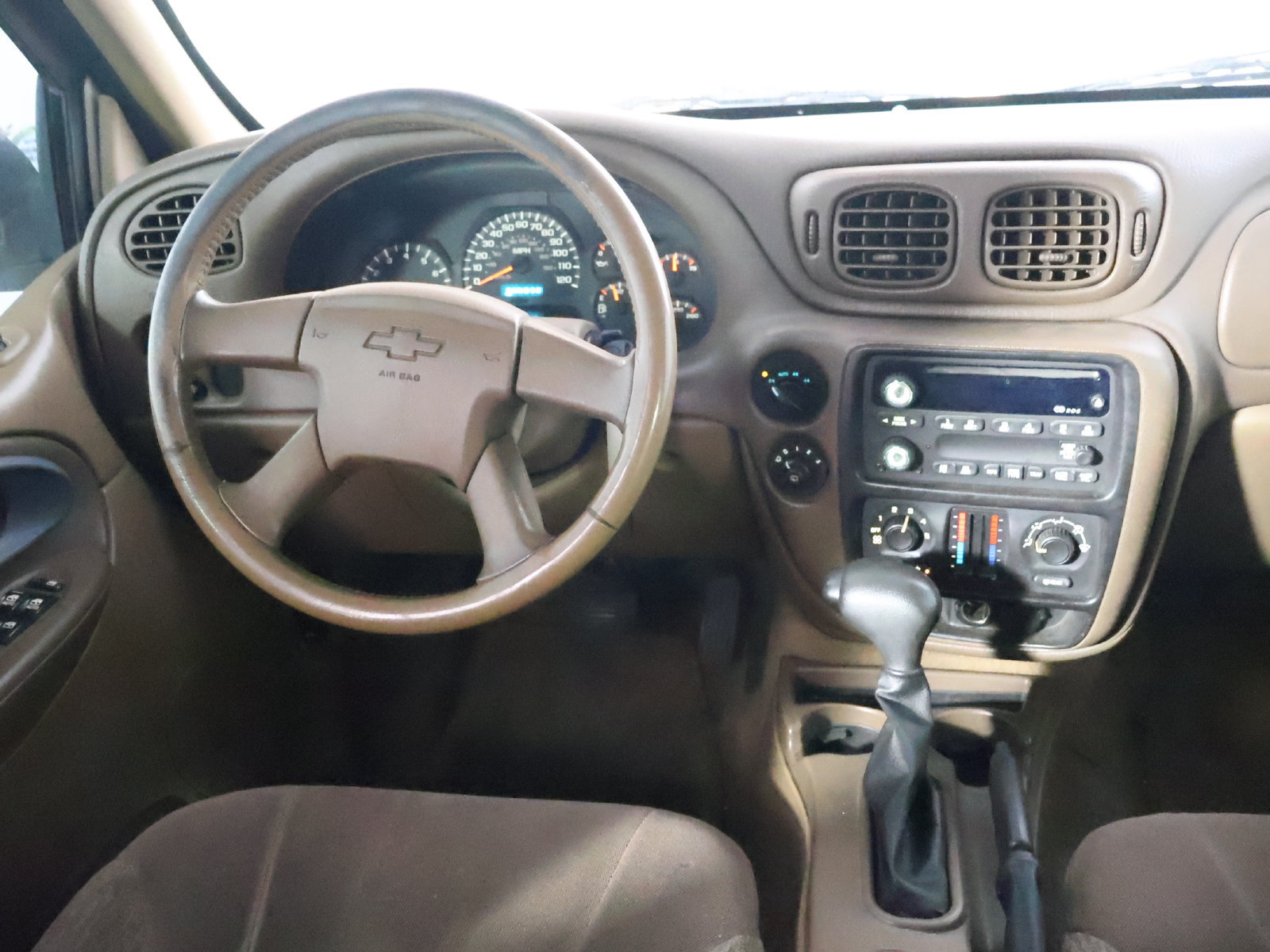 Used 2003 Chevrolet TrailBlazer LS w/ Preferred Equipment Group AWD/4WD image 27
