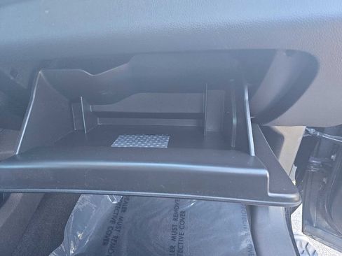 Used 2017 Chevrolet Tahoe LT w/ Z71 Midnight Edition image 23