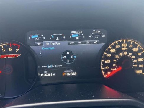 Used 2017 Ford F150 Lariat w/ Equipment Group 502A Luxury AWD/4WD image 14