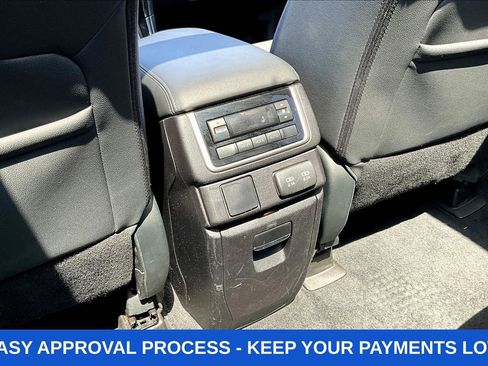 Used 2022 Subaru Ascent Onyx Edition AWD/4WD image 12