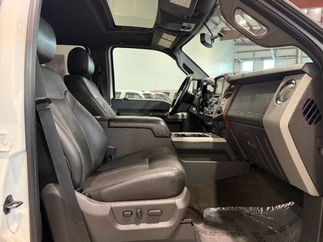 Used 2015 Ford F350 Lariat w/ Lariat Ultimate Package AWD/4WD image 18