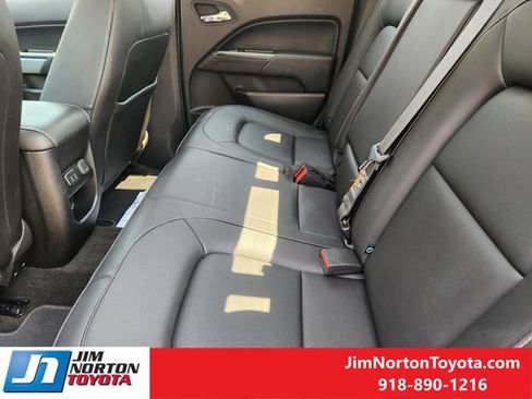 Used 2017 Chevrolet Colorado LT w/ Luxury Package, Chrome AWD/4WD image 30
