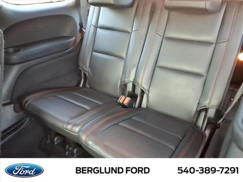 Used 2024 Dodge Durango GT AWD/4WD image 17