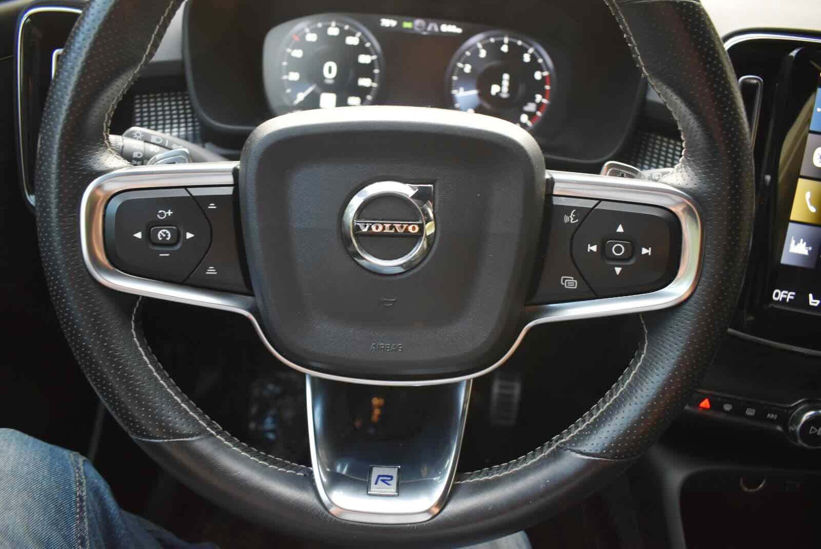Used 2019 Volvo XC40 T5 R-Design AWD/4WD image 21
