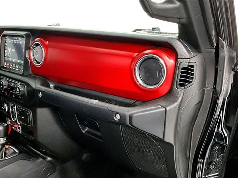 Used 2023 Jeep Gladiator Rubicon w/ Trailer Tow Package image 19