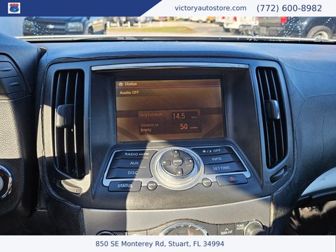 Used 2011 INFINITI G37 Journey w/ Premium Pkg image 18