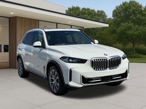 Certified 2024 BMW X5 xDrive40i AWD/4WD image 4