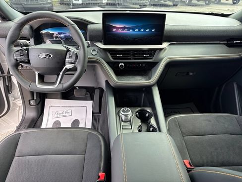 Used 2026 Ford Explorer Tremor w/ Tremor Ultimate Package AWD/4WD image 14