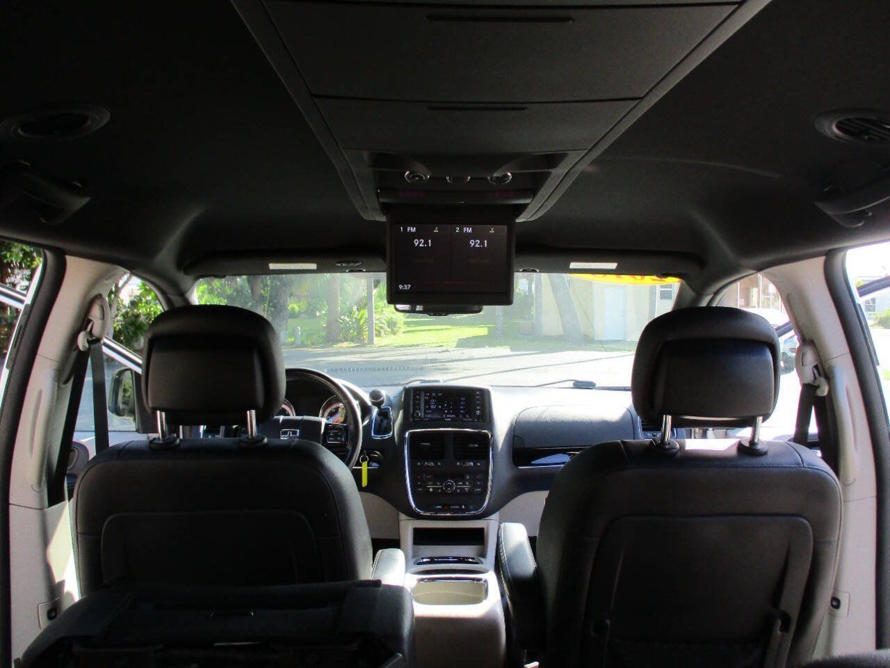 Used 2018 Dodge Grand Caravan SXT w/ Driver Convenience Group FWD image 25