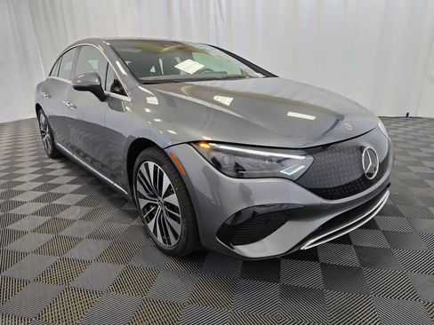 New 2025 Mercedes-Benz EQE 350+ 4MATIC Sedan image 8