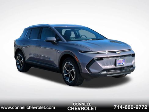 New 2026 Chevrolet Equinox EV LT AWD/4WD image 3