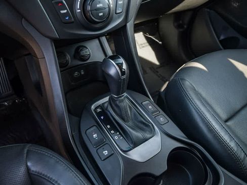 Used 2017 Hyundai Santa Fe Sport FWD image 19
