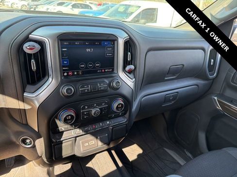 Used 2021 Chevrolet Silverado 1500 LT image 4