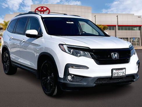 Used 2022 Honda Pilot Special Edition image 1