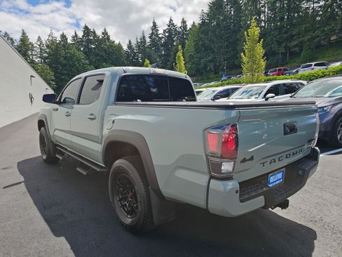 Used 2021 Toyota Tacoma TRD Pro AWD/4WD image 5