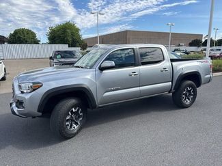 Used 2023 Toyota Tacoma TRD Off-Road w/ Technology Package AWD/4WD video 2