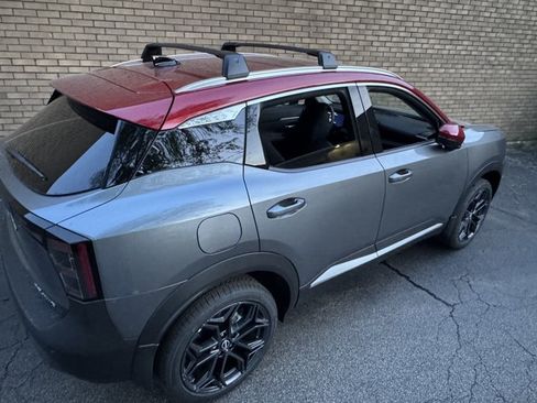 New 2026 Nissan Kicks SR w/ Cold Weather Package AWD/4WD image 15