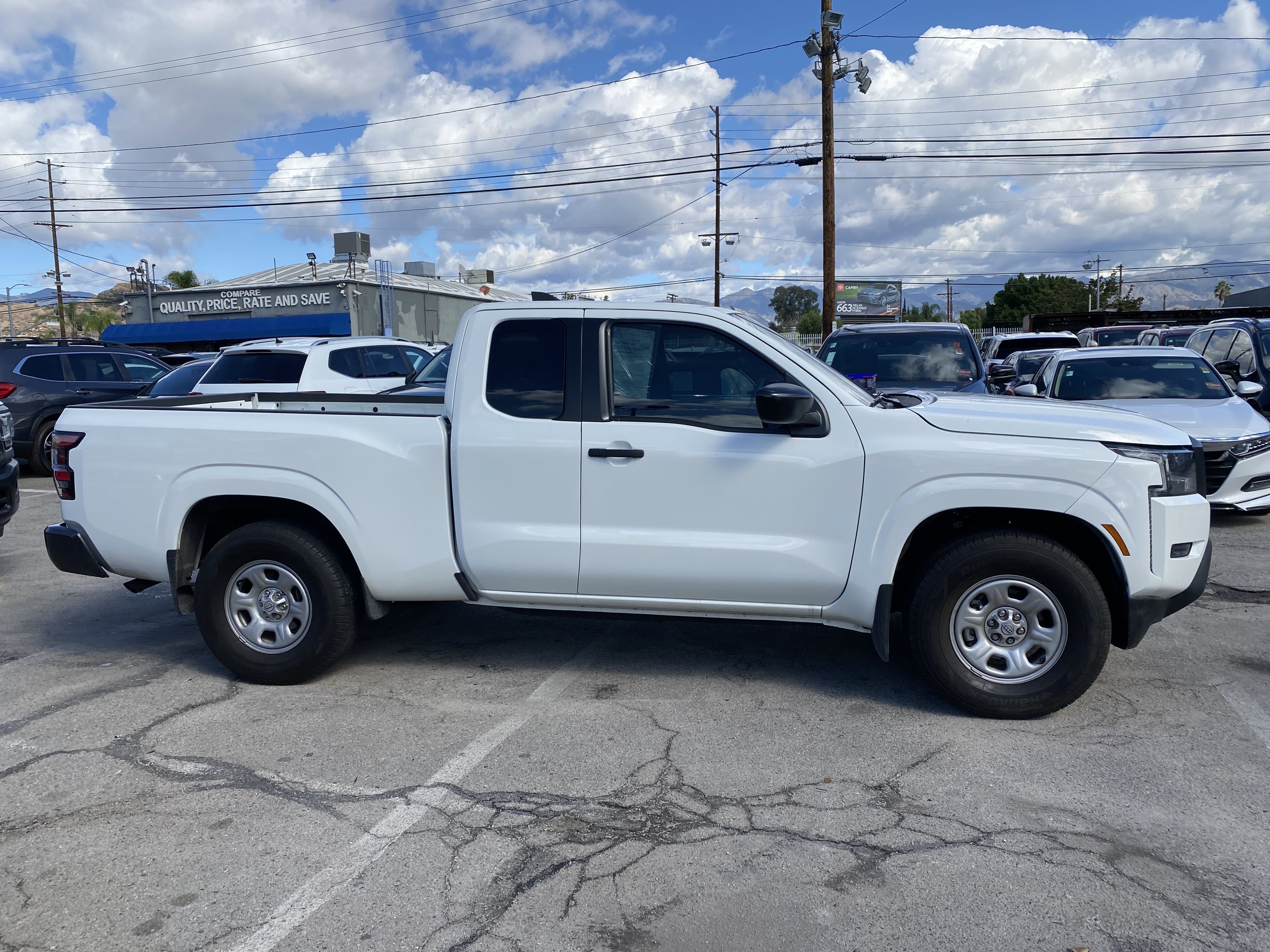 Used 2024 Nissan Frontier S RWD image 8