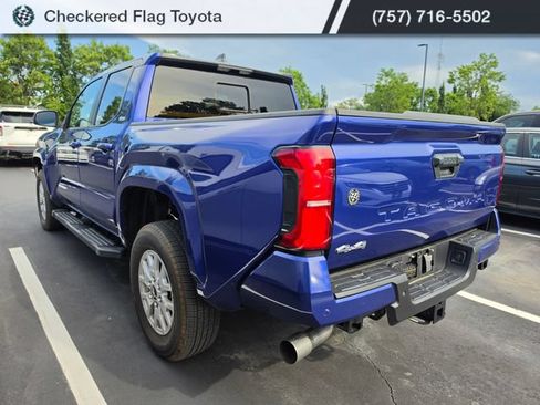 Used 2024 Toyota Tacoma SR5 AWD/4WD image 4