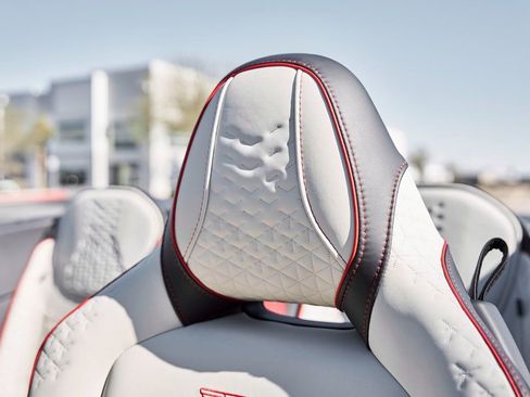 Used 2023 Aston Martin DBS Superleggera Volante RWD image 43