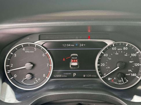 Used 2023 Nissan Rogue S image 24