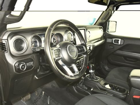 Used 2021 Jeep Wrangler Unlimited Sahara w/ Uconnect 4C Nav & Sound Group AWD/4WD image 36